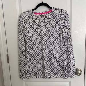 Reel Legends Black and White Geometric Long Sleeve Top